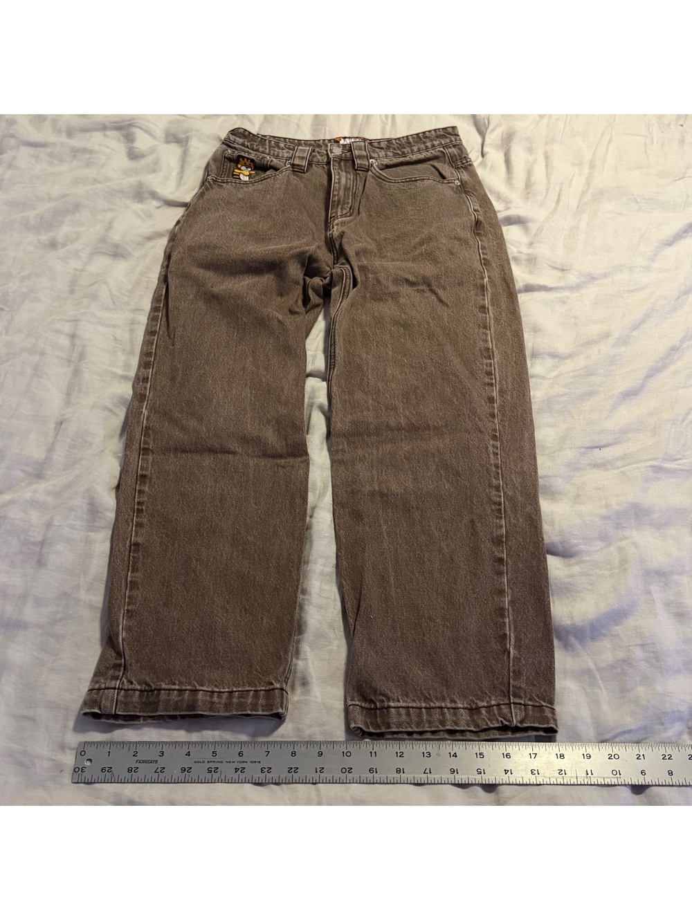 embroidered baggy jeans